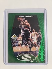 1998 UD Choice #SQ22 StarQuest Green Damon Stoudamire    Portland Trail Blazers