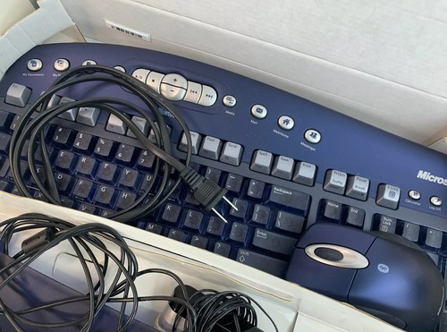 Microsoft Wireless Optical Desktop for Bluetooth Keyboard Mouse Receiver w/Box - Picture 1 of 11