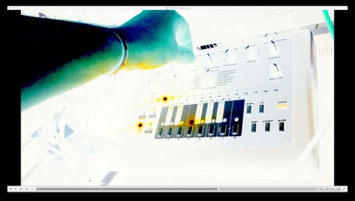 Acid Refinery MISSION USB KEY X0XB0X + TT-303 + 777 + TB-3 Sysex MIDI DATA Dump