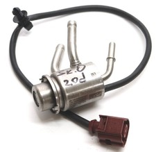 Skoda Octavia IV NX NN 2.0TDI Einspritzventil Reduktionsmittel 05L131113P -51Tkm