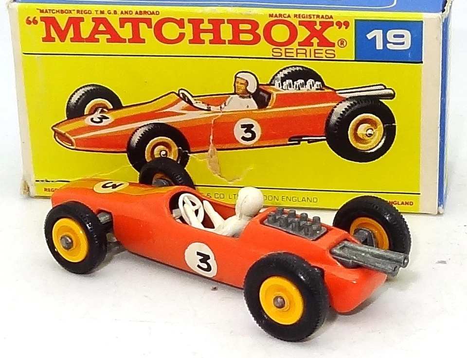 LESNEY MATCHBOX NO. 19 LOTUS RACING CAR - MINT BOXED - Image 4 of 4