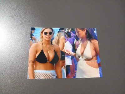  MODEL  2 Fotos  10x15 cm  Format  Photo ×2275