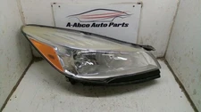 Passenger Right Headlight Halogen Fits 13-16 ESCAPE 8988993