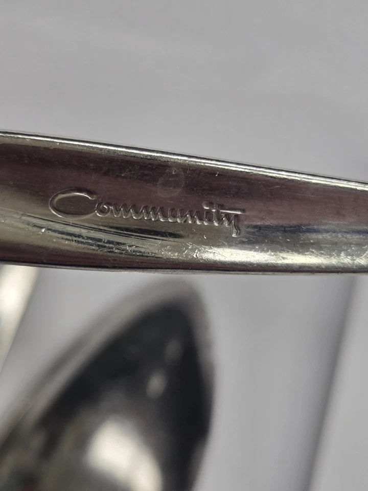 Lot Of 7 Serrated Community Grapefruit Spoons Stainless Flatware - Image 4 of 4