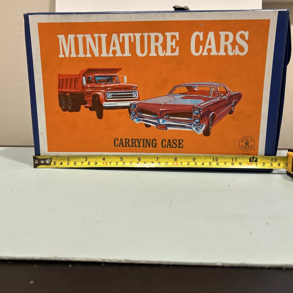 1966 Mattel Miniature Car Carry Case Toy Storage Bar Gas Station Man Decor Gift - Image 4 of 4