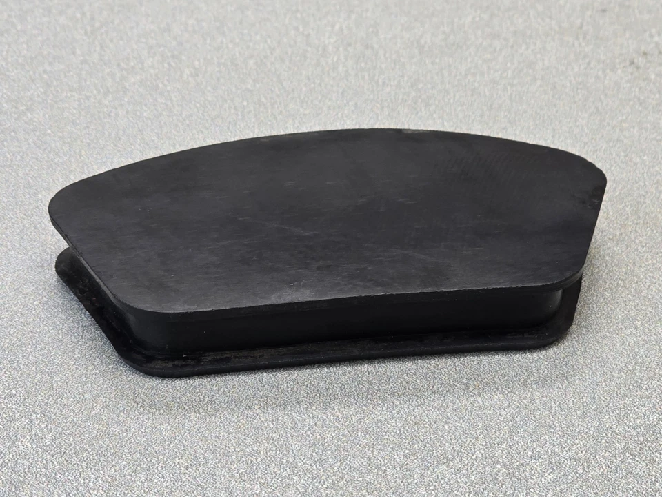 BONITO USADO ORIGINAL GENUINO PORSCHE 924 944 968 EMBRAGUE INSPECCIÓN CUBIERTA DE GOMA Foto 2 de 4