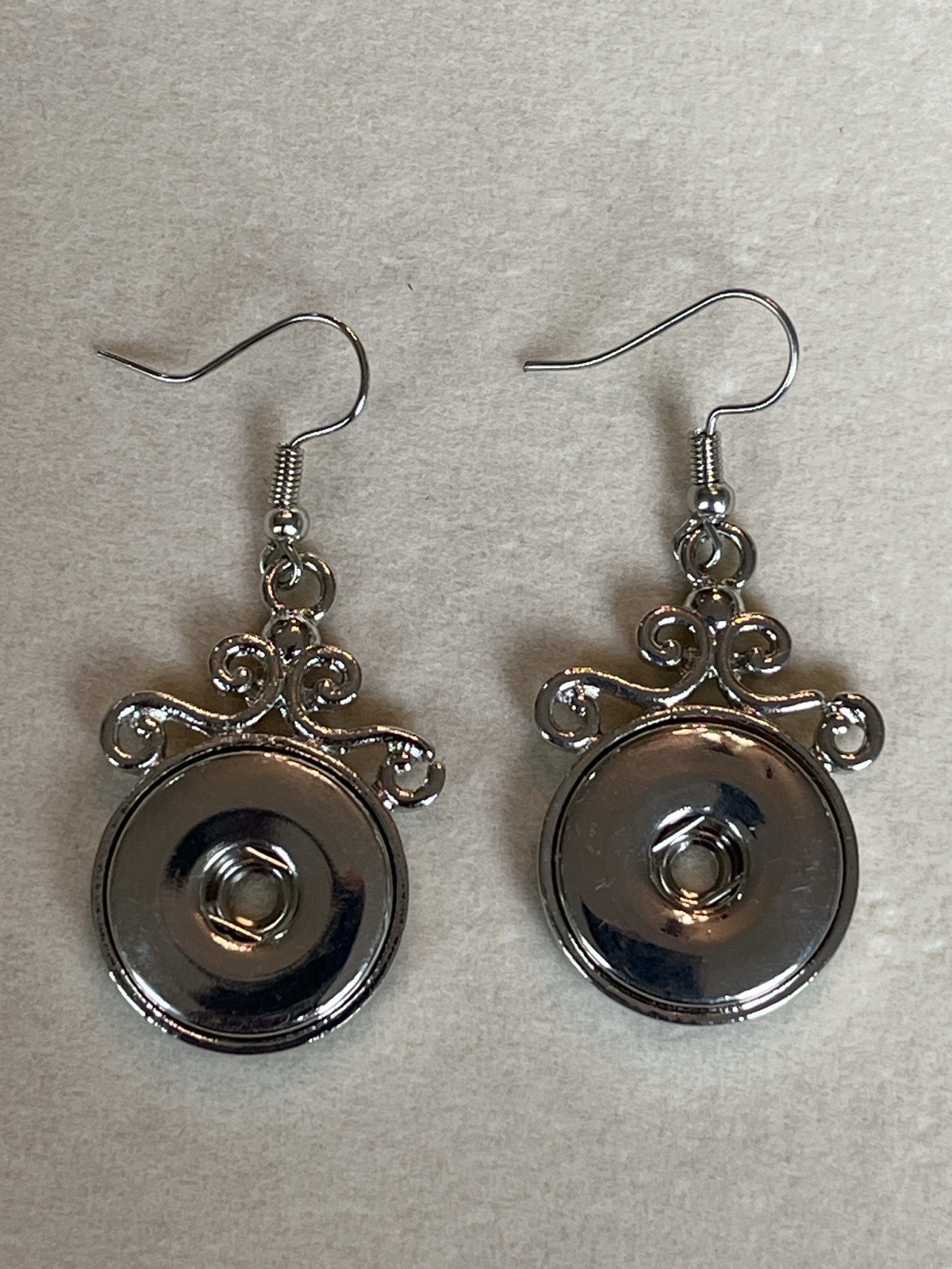 Interchangeable Snap Button Earrings – Silver Ton… - image 1