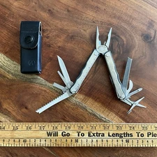 RETIRED Date Code 0607 (June 2007) Leatherman BLAST Multi-Tool w Leather Sheath