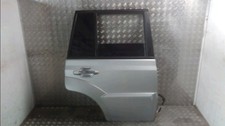 Porte arrière et accessoires Hyundai TERRACAN