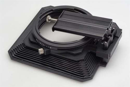 Hasselblad Professional Lens Shade 40676 With 2x Masks - Picture 3 of 6
