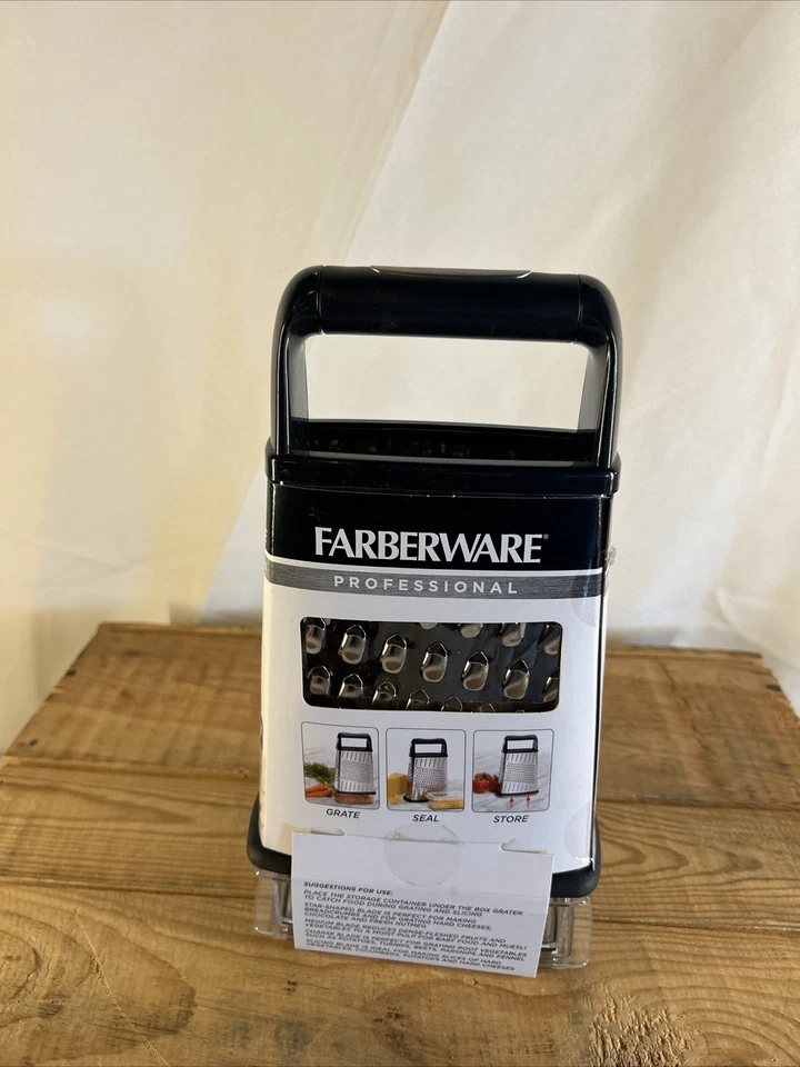 Nuevo rallador de caja Farberware cuchillas de acero inoxidable contenedor de almacenamiento incluido Foto 3 de 4
