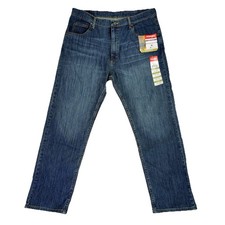 NWT Wrangler Regular Fit Men's Jeans Straight Leg Blue Wash Denim Size 36x29