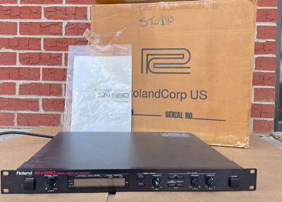 Roland SN-550 Digital Noise Eliminator Original Box Vintage