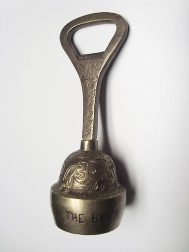 Circa 1900 Schlitz Bell Ringer Bottle Opener, Milwaukee, RARE! - Picture 2 of 2