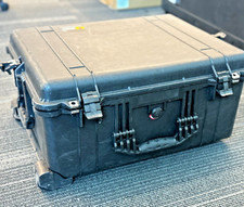 Pelican 1620 Hard Case with Cubed Foam Interior - Black