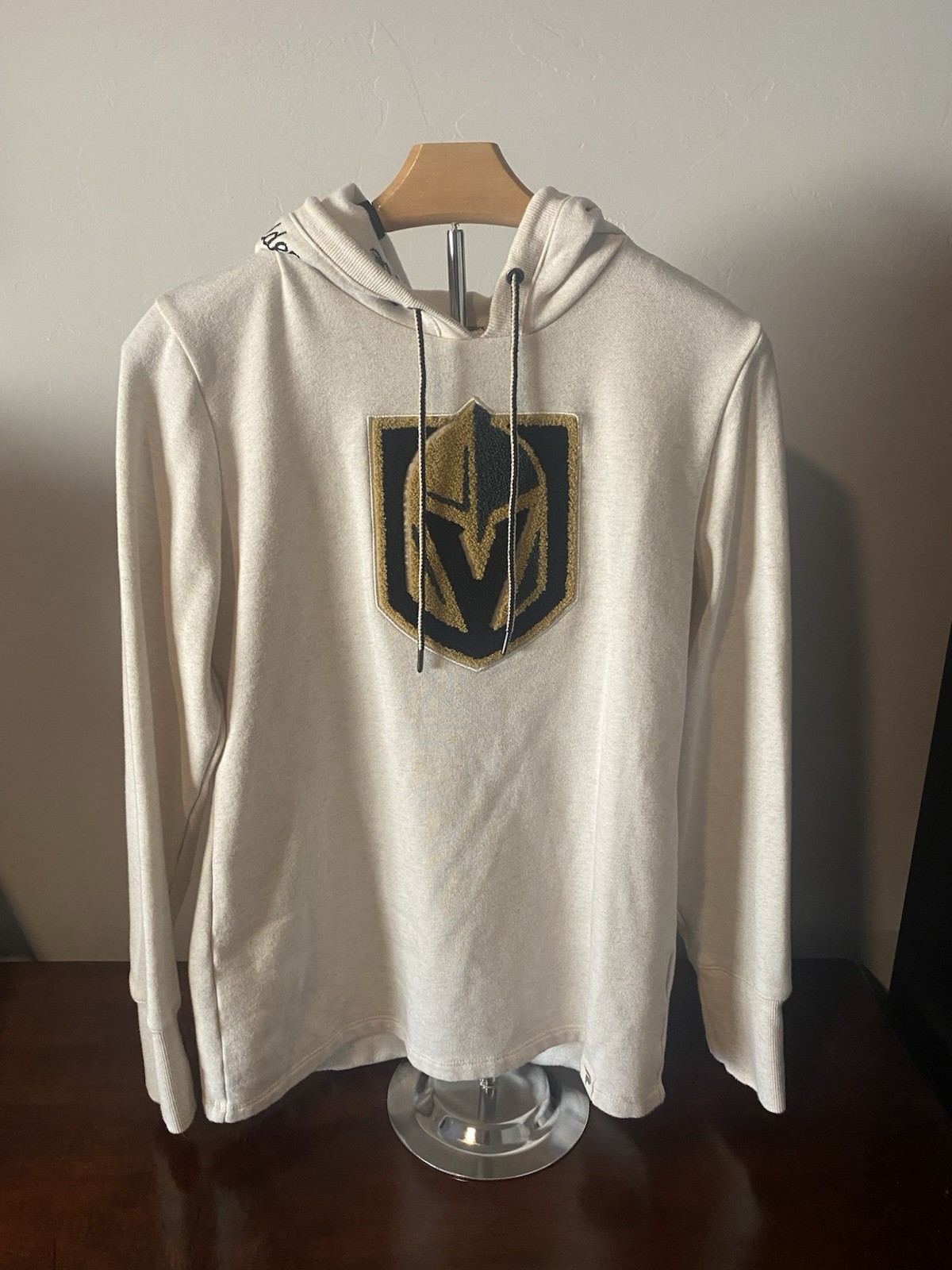 Picture 1 of 5