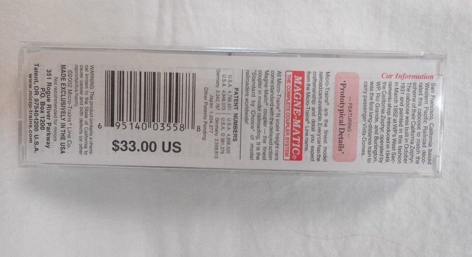 Micro-Trains Line N Scale 51220 Western Pacific #602 34' Wood Sheathed Caboose - Image 3 of 3