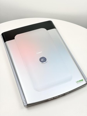 Canon CanoScan LiDE 60 Flachbettscanner Silber USB 1.1 A4 Foto Dokument