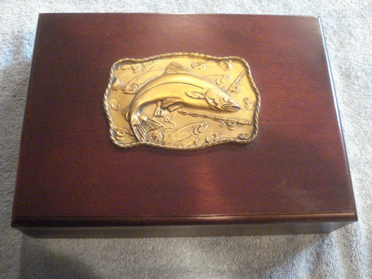 Picture 1 of 9