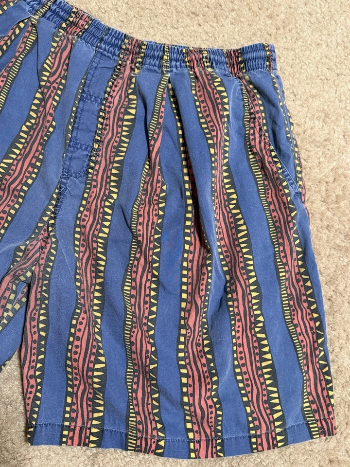 Pantalones Cortos Vintage Nike Años 90 Estampado Abstracto Multicolor M/L Tribal Azteca Foto 4 de 4