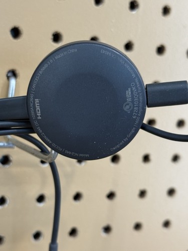 Google Chromecast 2nd Generation 1080p Portable Media Streamer (NC2-6A5) - Picture 3 of 3