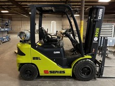 2021 Clark 5000lb Forklift 385 Hours Side Shift Triple Mast Propane Great Buy