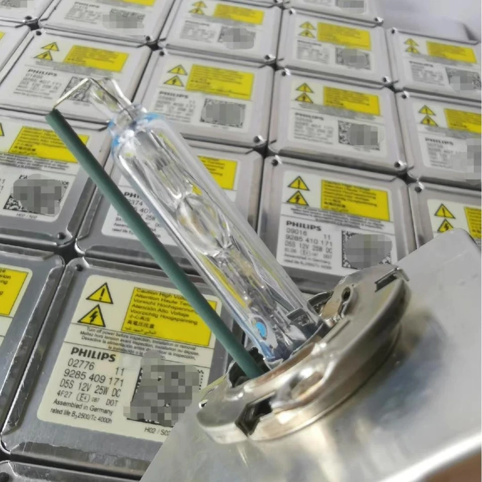 2X OEM D5S Philips Xenon Bulb K Original Genuine HID D5S 12V 25W PK32d-7 Bulbs - Image 2 of 4