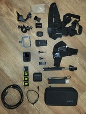 GoPro 11 mit viel Zubehör
