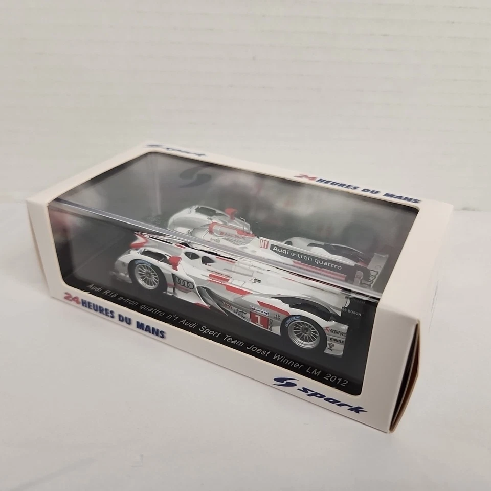 Spark 43LM12 Audi R18 e-tron quattro #1 ganador de Le Mans 2012 Audi Team Joest Foto 4 de 4