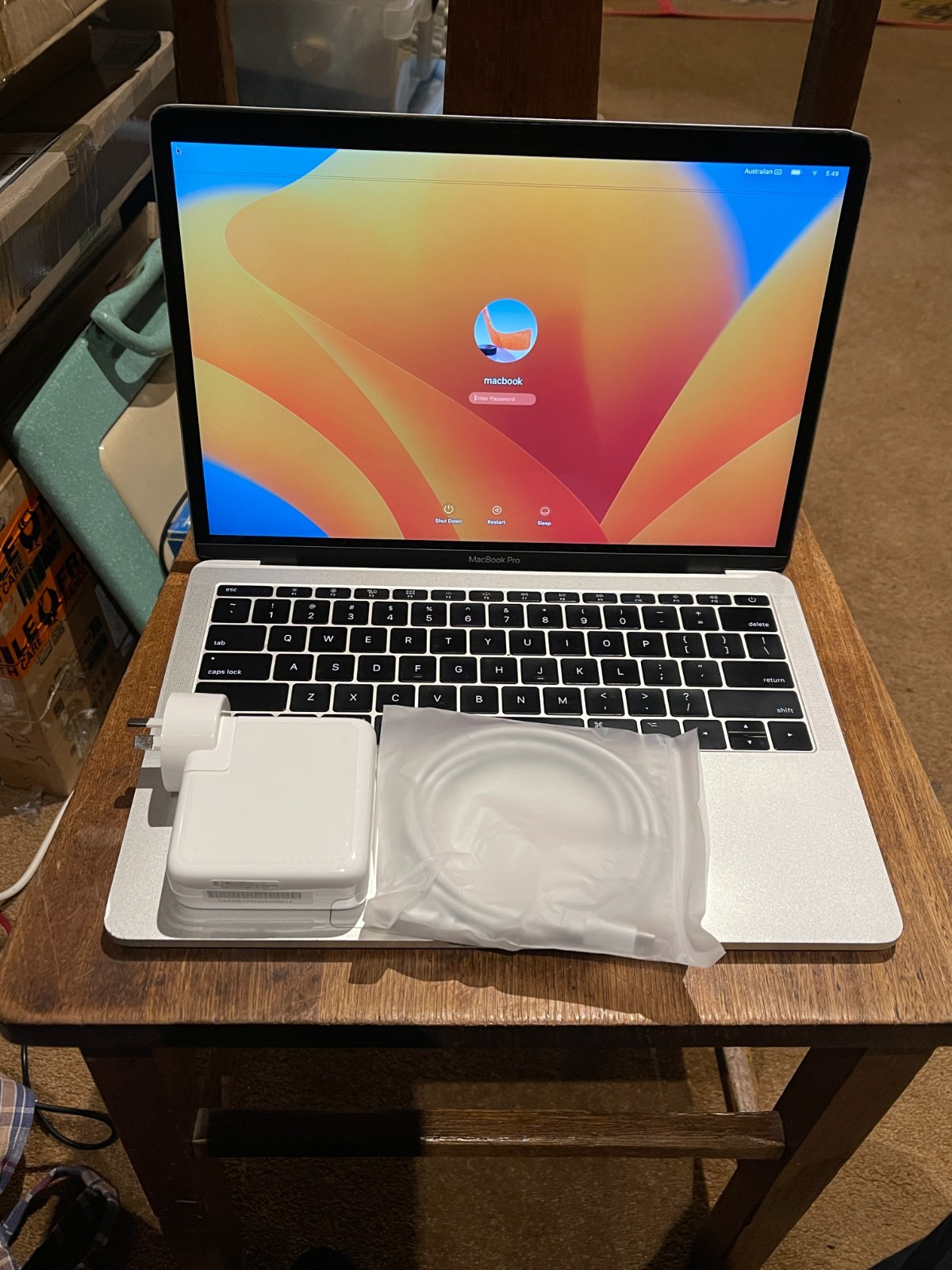 MacBook Pro 13" A1708/EMC3164, i5-7360U, 2017 Model, 8GB RAM, 256GB SSD