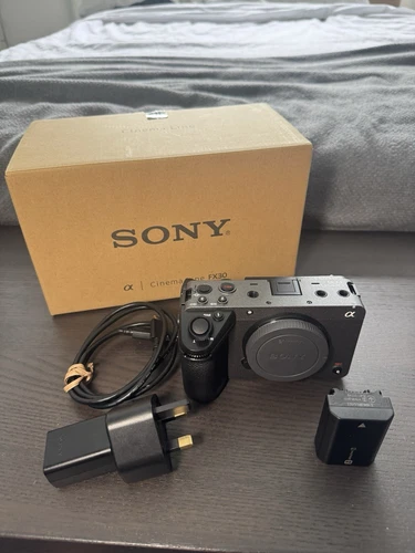 Sony FX30 Cinema Line Camera 4K Ultra HD, E-Mount, ILME-FX30b
