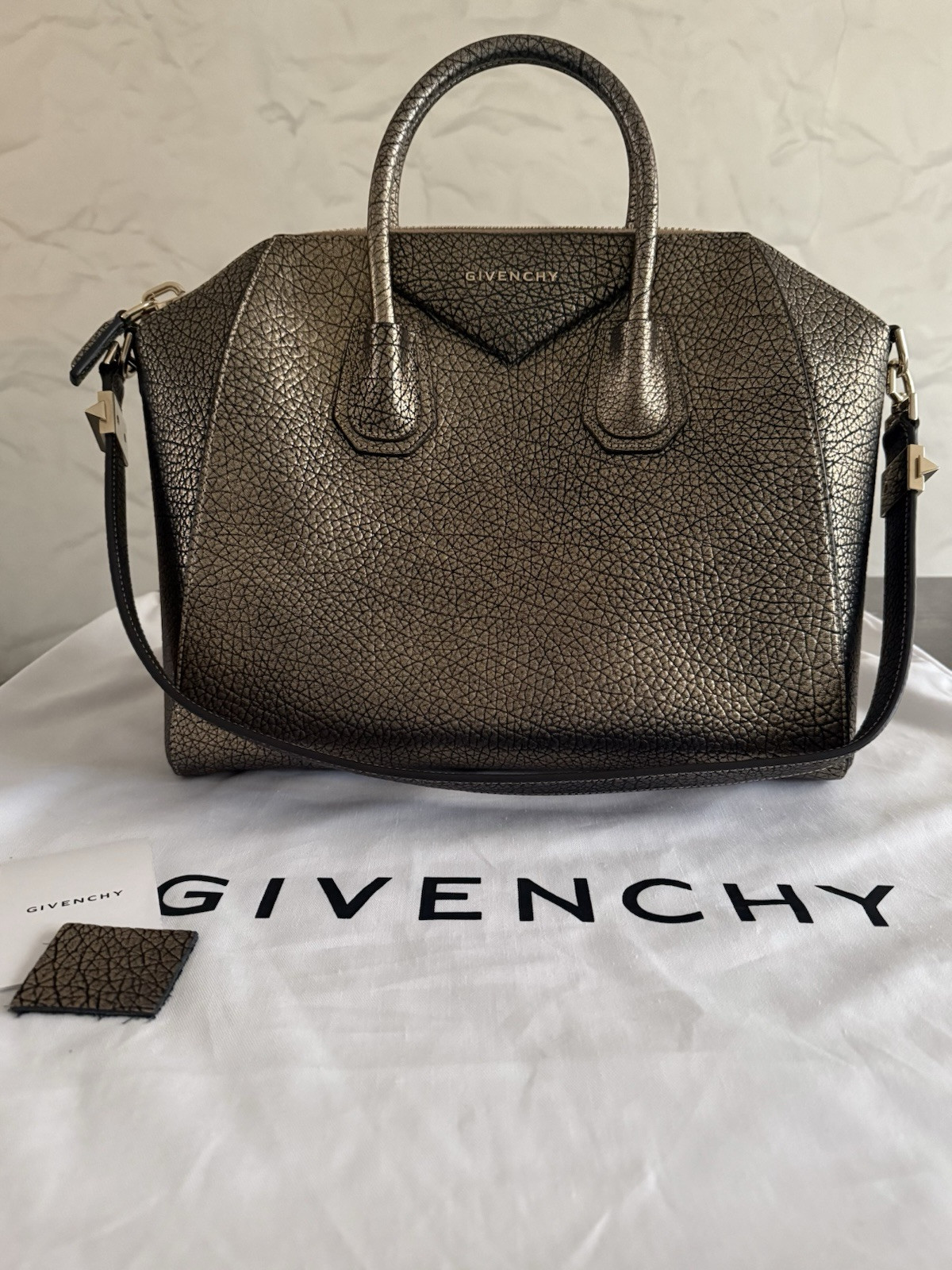 Givenchy Antigona Medium Metallic 