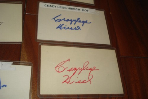 COLLECTION OF 52 SIGNED INDEX CARDS OF BASEBALL AND FOOTBALL HALL OF FAMERS - Picture 16 of 24