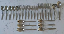 25 x Wallace NORTH SHORE Stainless Flatware Forks Spoons Serving Ladle