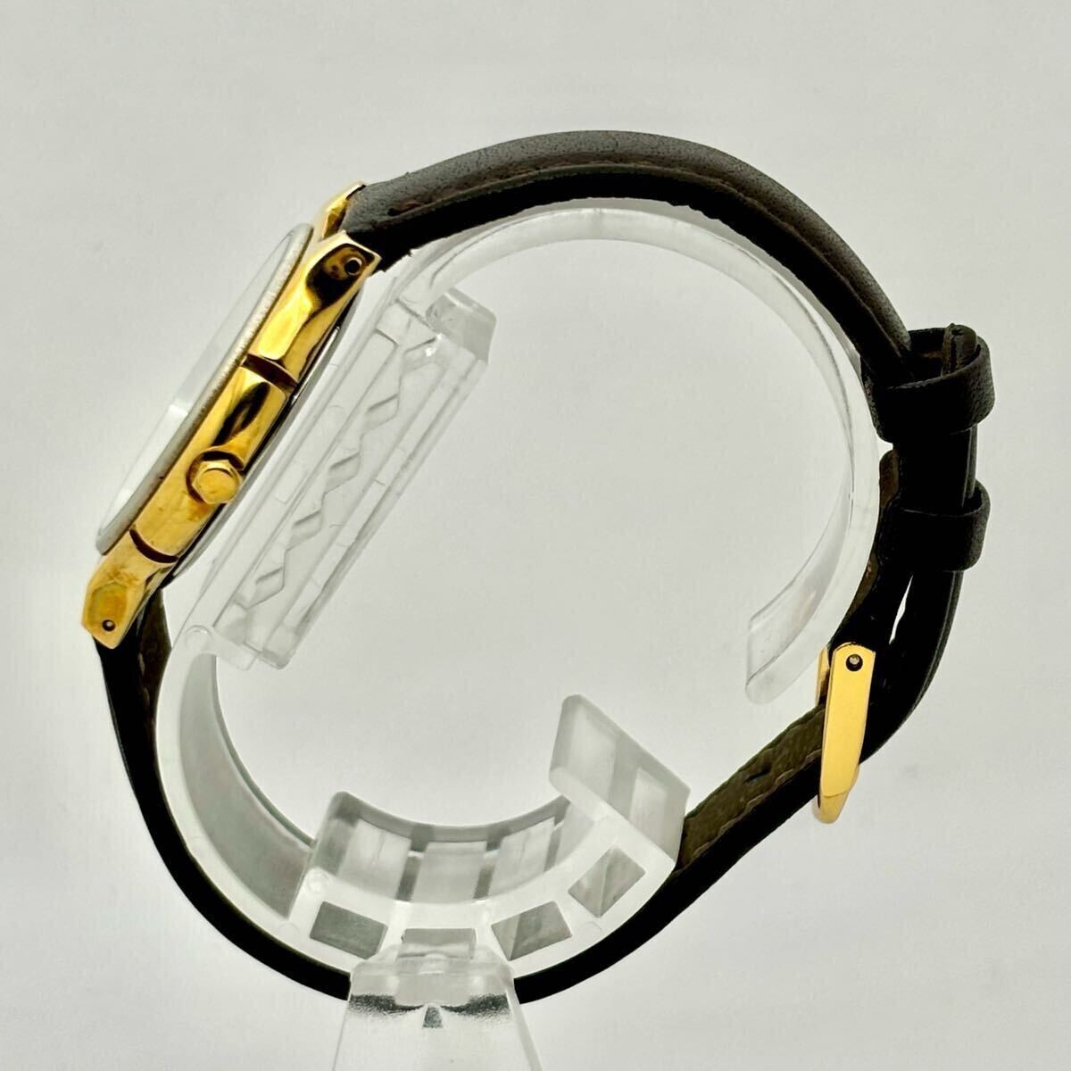 Orologio donna Yves Saint Laurent 54994 quarzo quadrante bianco rotondo analogico dal Giappone