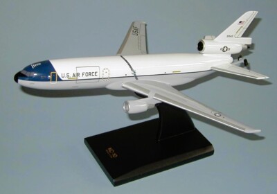 USAF McDonnell Douglas KC-10 Extender 22 ARW 91949 Desk Model 1/150 SC Airplane