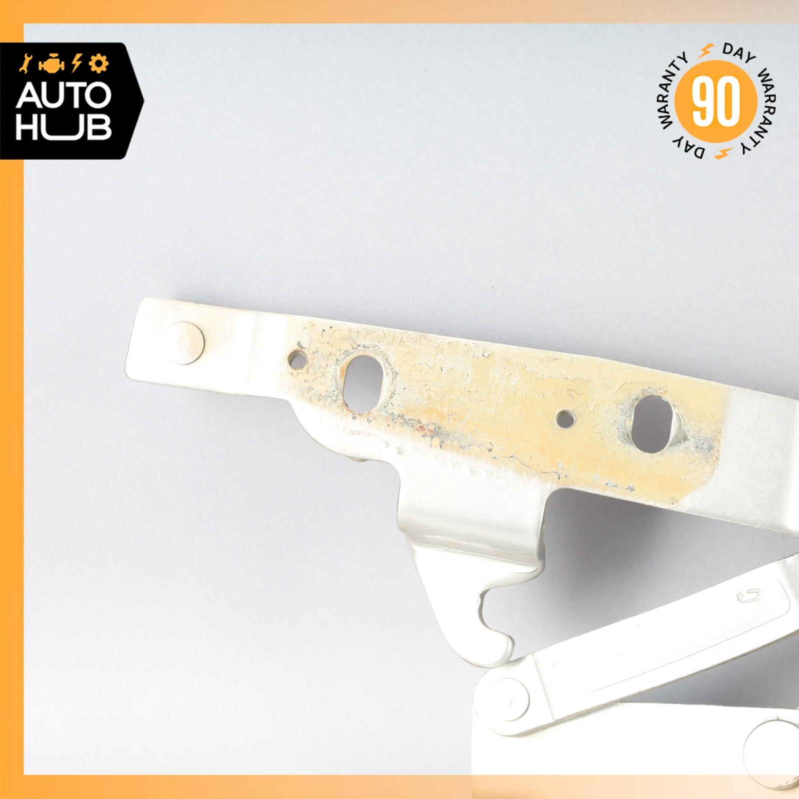 Maserati Quattroporte M139 GranCabrio Hood Hinge Bracket Left and Right Side Set
