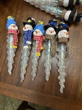VTG.  8" CHRISTMAS SNOWMAN HEAD WITH TWISTED IRIDESCENT ICICLE GLASS ORNAMENT-5