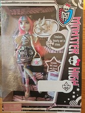 NEW NIB 2011 Mattel Monster High Rochelle Goyle doll First Wave RARE!!