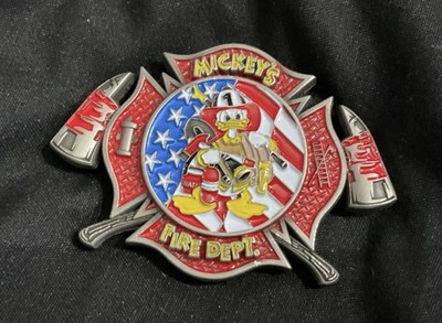 Disney World Fire Department Donald Duck Challenge Coin Main Street Disneyland