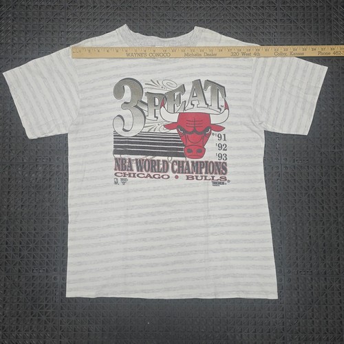 VTG 90's Chicago Bulls 3 Peat T-Shirt 91-93 NBA Champs Glitter Stripped Trench - Picture 10 of 12