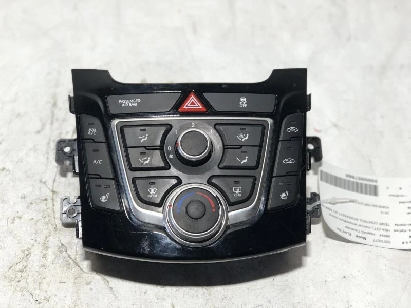 Hyundai Elantra 2013-2017 control de temperatura 69 k 11106 Foto 2 de 4