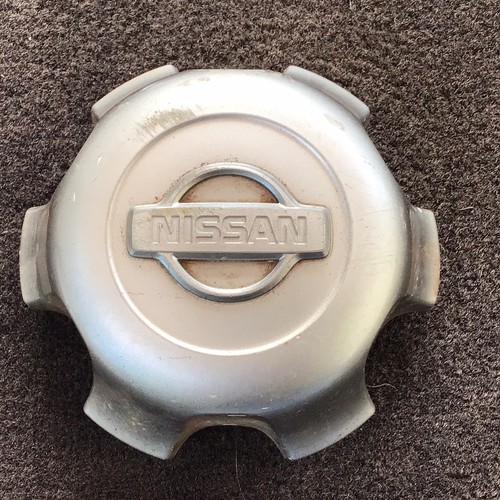 01 02 03 04 Nissan Frontier Charcoal Center Cap 40315-9Z410