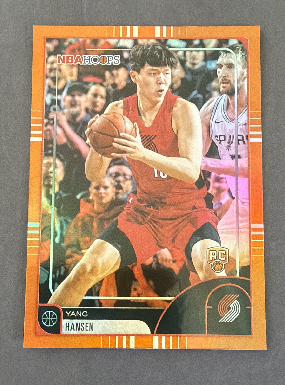2025-26 Topps Nba Hoops - Yang Hansen #6 Orange Hoops (RC)