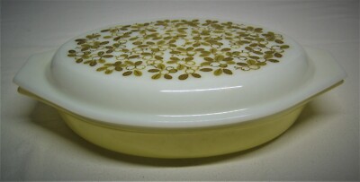 Antique  1970's PYREX Divided Casserole Verde Olive Green 1.5qt w/lid 13''x8''x3''