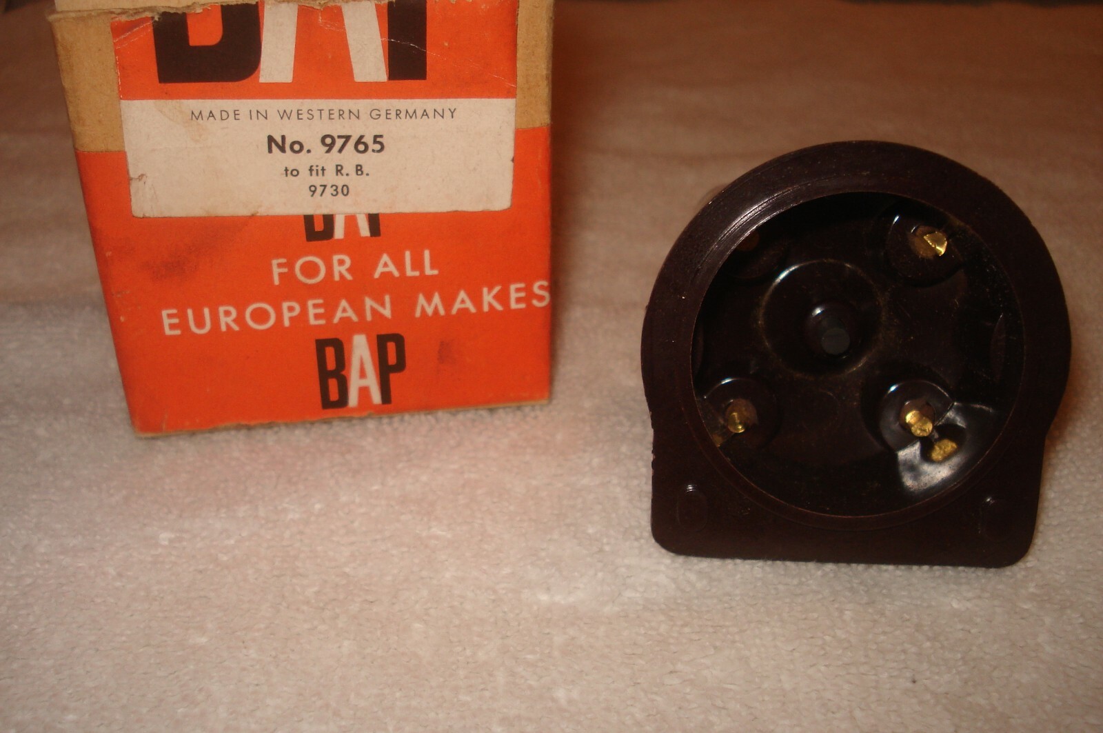 NOS Distributor Cap Renault 4CV & 195657 Dauphine eBay