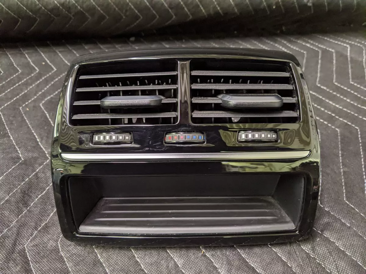 BMW F90/G30/G31/G32 Rear Seat Fresh Air Grille Vent 64229357865 | eBay