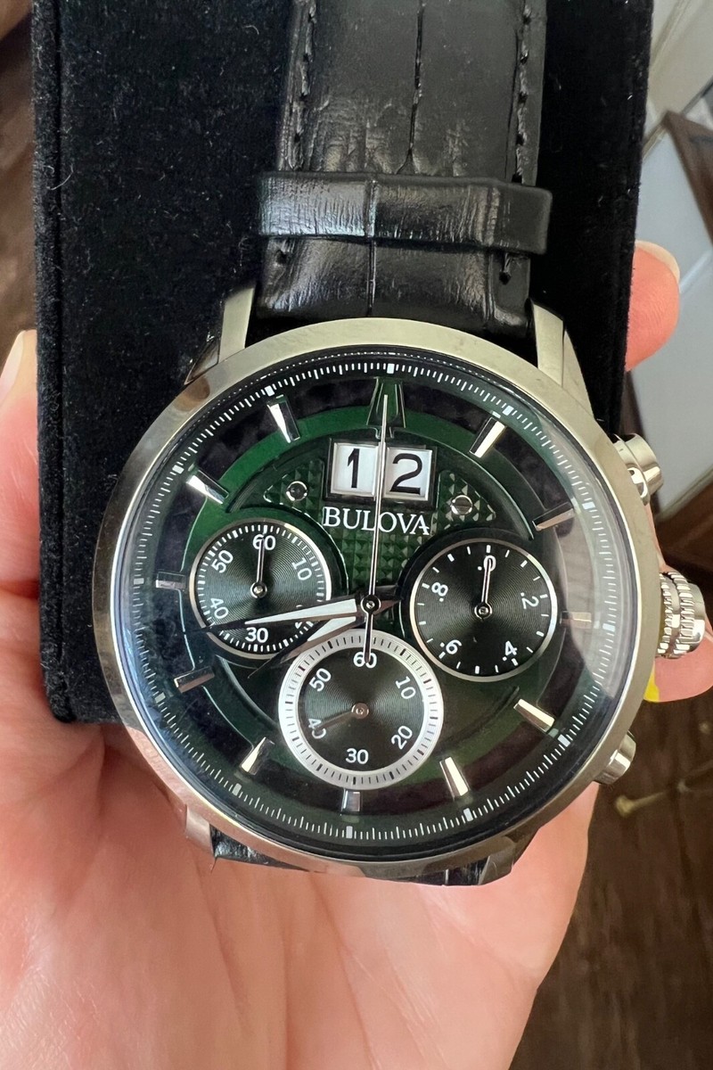 BULOVA 時計　ベルトなし Bulova 44mm Silver Stainless Steel Case with Forest Green face