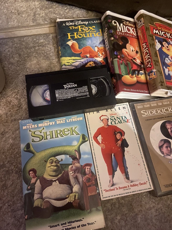 Lot of 9 Classic Childrens Family VHS Disney Pink Panther Shrek Santa Clause 2 - Image 2 of 3