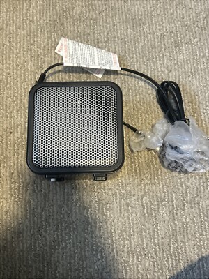 Amazon Basics 500-Watt Ceramic Small Space Personal Mini Heater Black  - Main Image